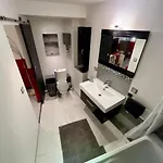 Le Repaire D'antibes Atypique Proche Parc Et Appartement *